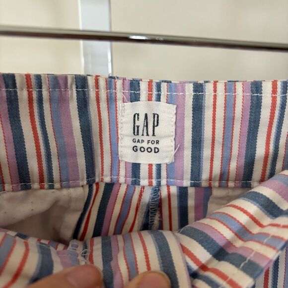 GAP Blue and Pink Striped Shorts Women’s 12 5” inseam casual khaki chino - Picture 2 of 5